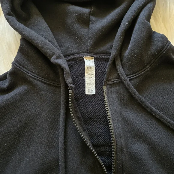 Alo Yoga Black Stadium Quarter Zip Cropped Hoodie - Picture 2 of 3